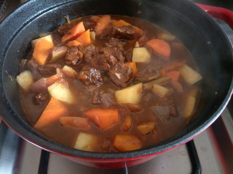 客家茄子做法大全:传统美食的现代演绎